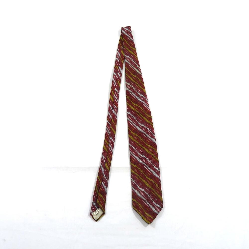 Diamonds Phoenix Necktie Abstract Design Red Yellow Gray 54.5"L x 4" W 1970s